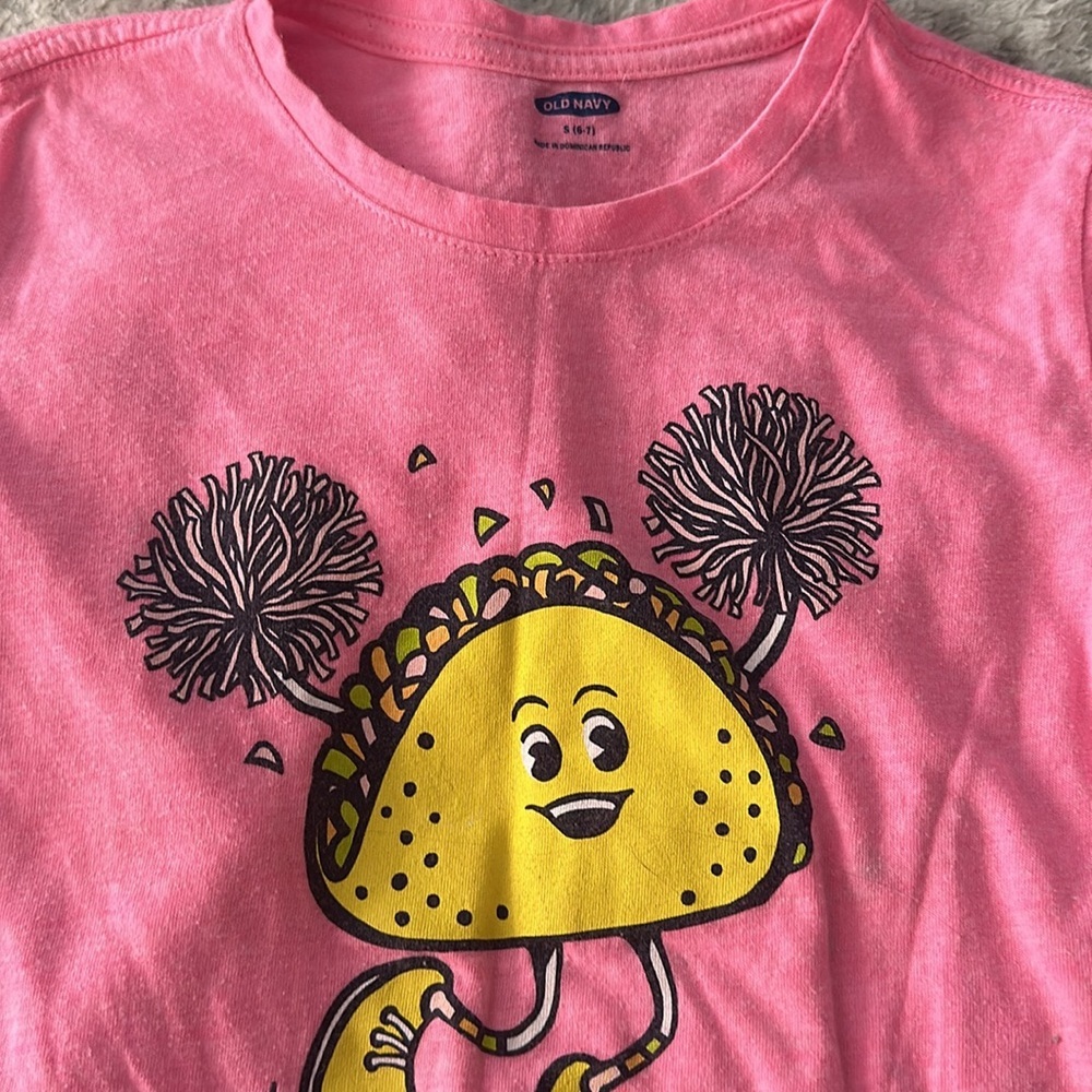 Bundle of five T-shirts both tank top and short sleeve - Picture 6 of 9